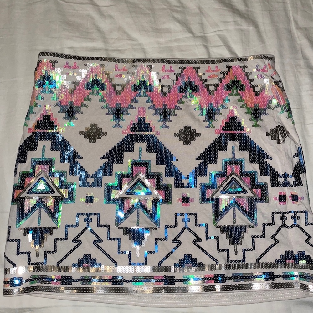 Express sequin skirt